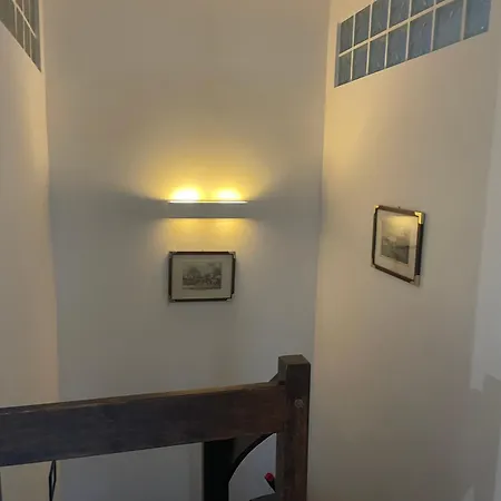 Motylkowa 125 M2 5 Pokoi *